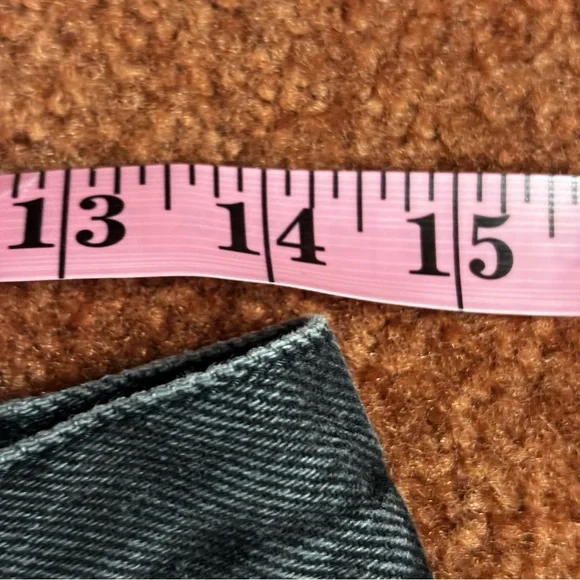 VTG Guess Jeans - Picture 6 of 7